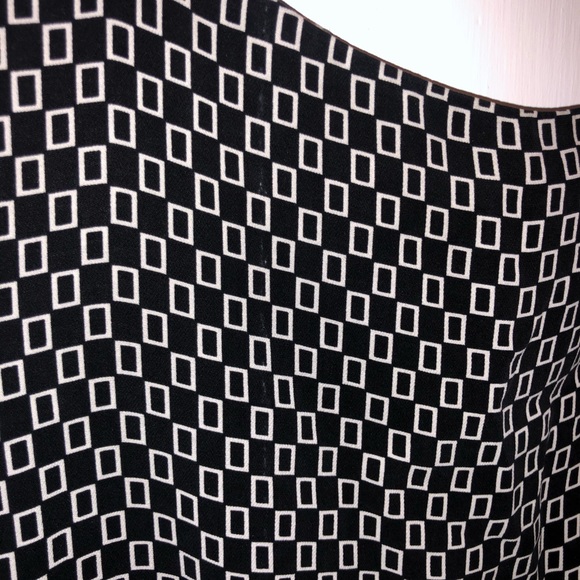 Liz Claiborne Dress Tank/Blouse (16P) - Picture 2 of 5